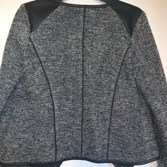 Black/white ANA Blazer SMALL - Picture 3 of 4